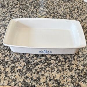 Vintage Corningware P-332 Blue Coneflower White 2 3/4 QT Baking Dish